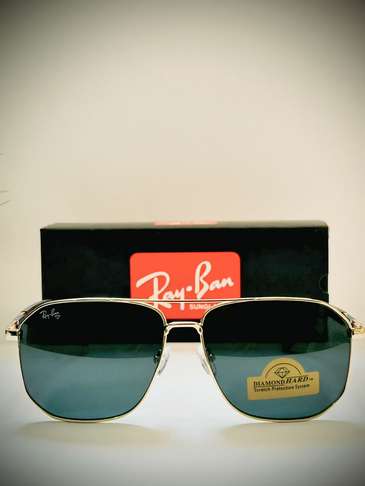Ray-Ban "Carbon-Gold" Navigator Edition (Executive Class)