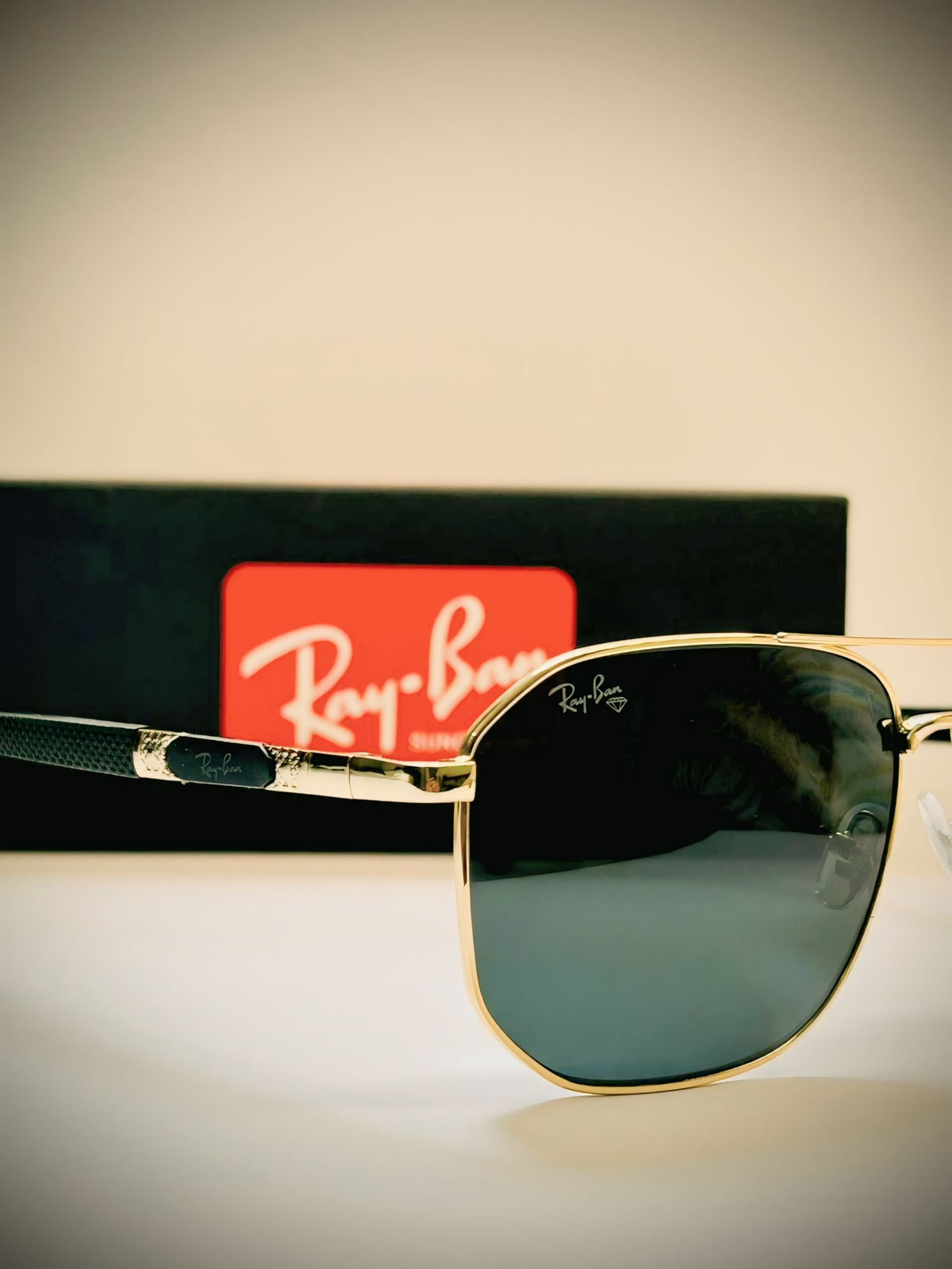 Ray-Ban "Carbon-Gold" Navigator Edition (Executive Class)