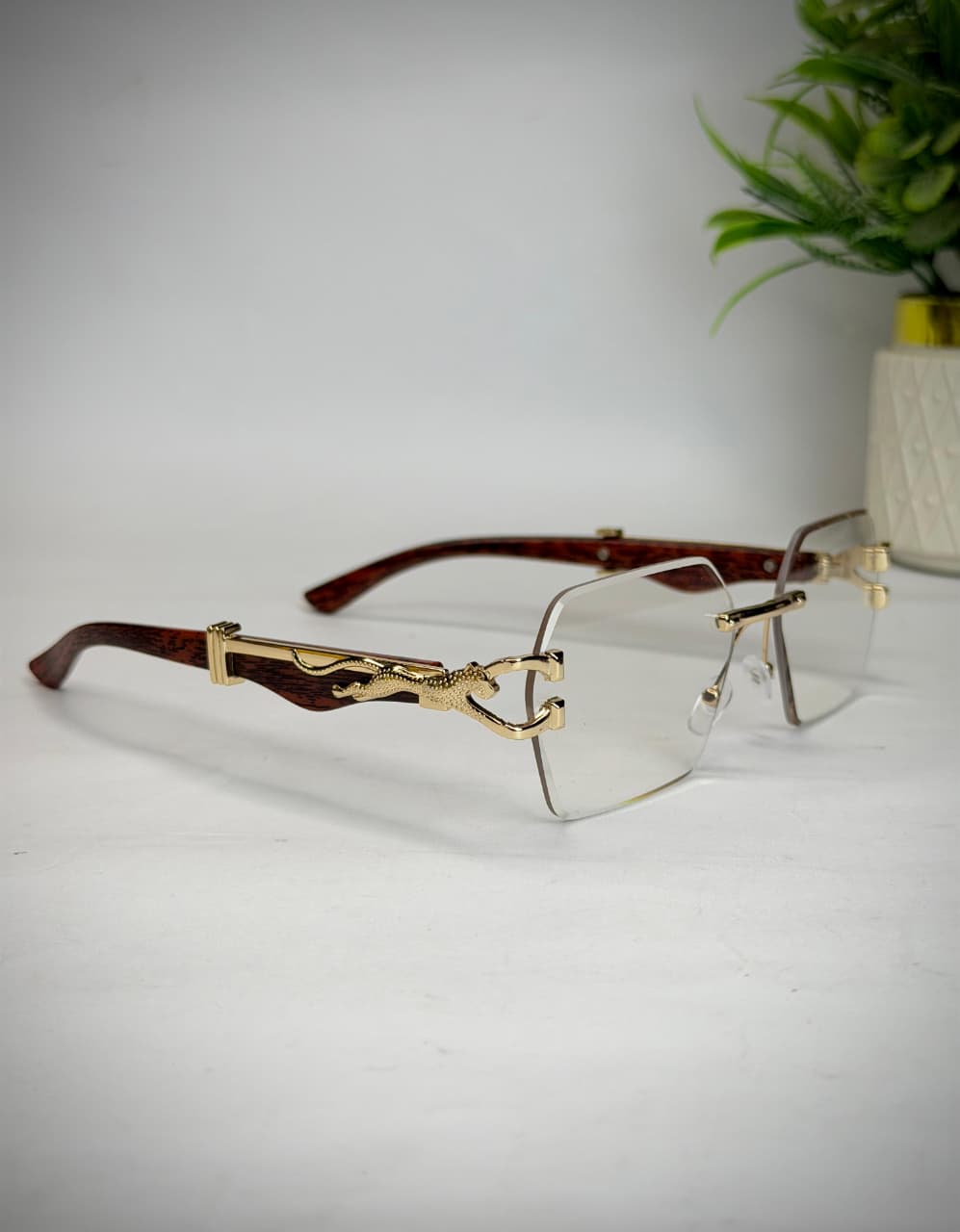 Aura Solar Photochromic Glasses