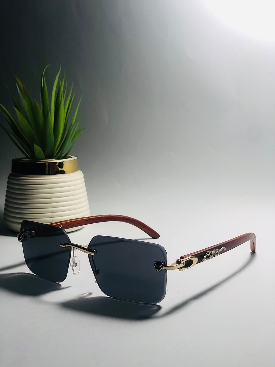 Cartier Panthère Edition Wood Temple
