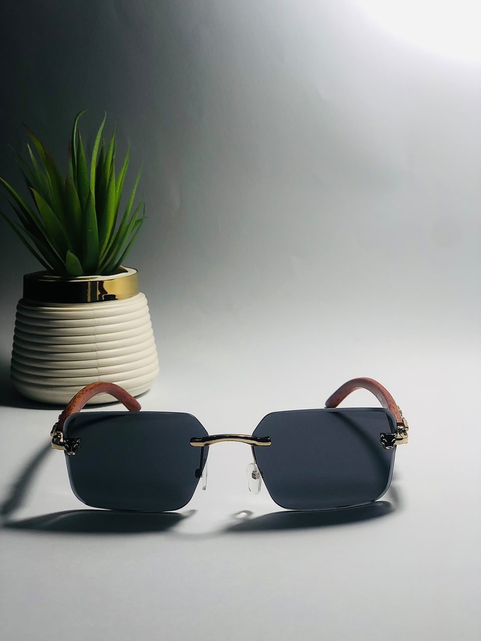 Cartier Panthère Edition Wood Temple