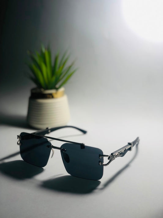 Aura Black
